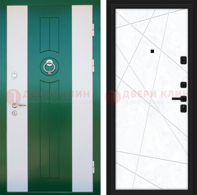 Зеленая железная дверь с панелями МДФ ДМ-369 в Пушкино