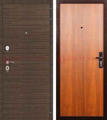 Коричневая стальная дверь с двумя МДФ ДМ-457 в Пушкино