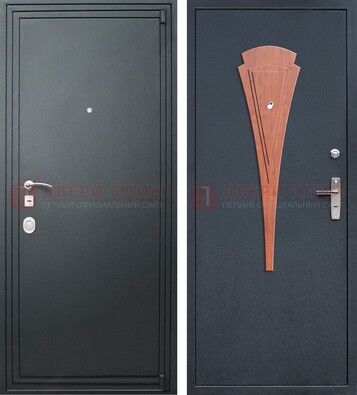 Черная железная дверь с порошковым покрытием и накладкой МДФ внутри ДП-245 в Пушкино