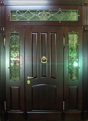 Стальная парадная дверь со стеклом и ковкой ДПР-18 для деревянного дома в Пушкино