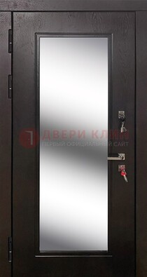 Коричневая железная дверь со стеклом для дома ДС-23 в Пушкино