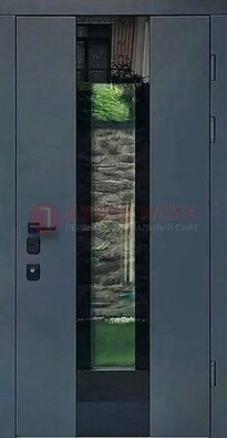 Современная дверь со стеклом для коттеджа ДС-40 в Пушкино
