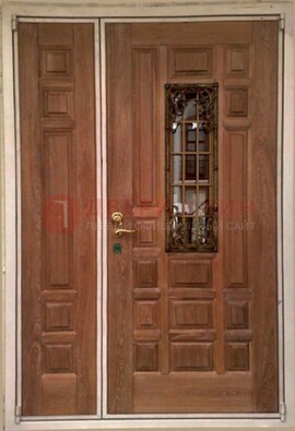 Стальная дверь со стеклом и ковкой ДСК-68 в общественное здание в Пушкино