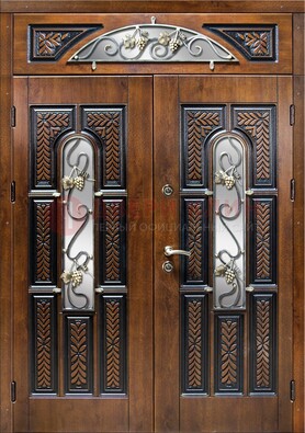 Входная двухстворчатая дверь с виноритом и ковкой ДВТ-183 в Пушкино