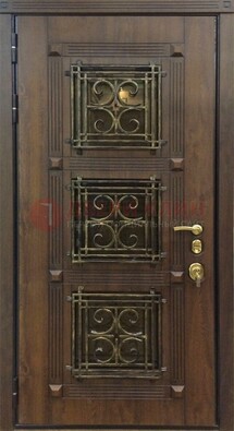 Коричневая металлическая дверь с виноритом и ковкой ДВТ-199 в Пушкино